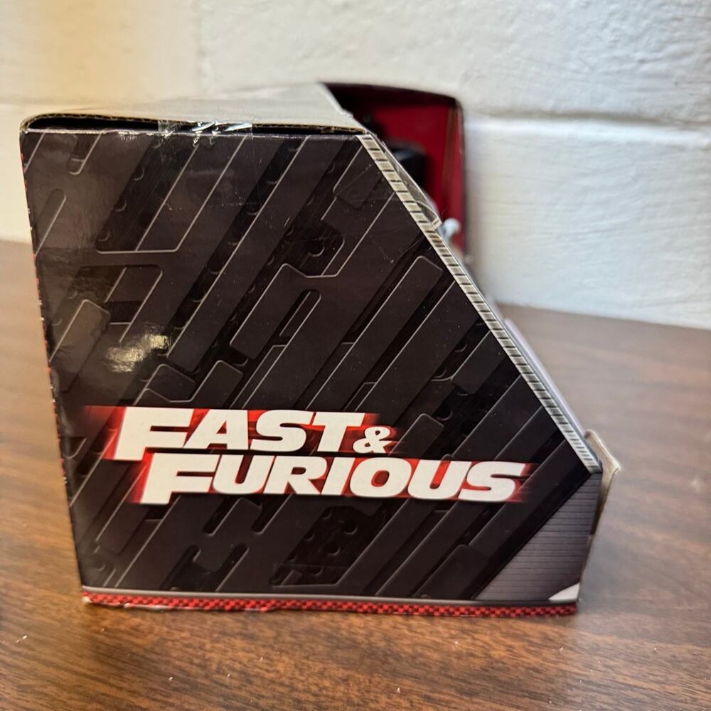 Fast and furious remote control car R/c dodge charger doms Jada - Picture 7 of 7